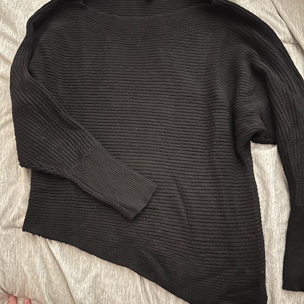 Express size M- Asymmetrical batwing black sweater- like new